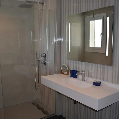 Valencia Hotel Hendaya