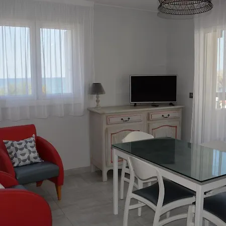 Valencia Hendaye
