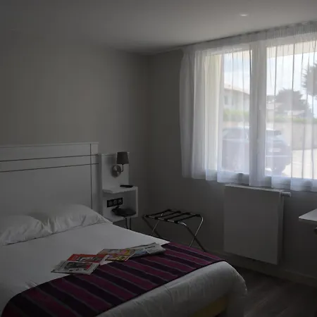Valencia 3*