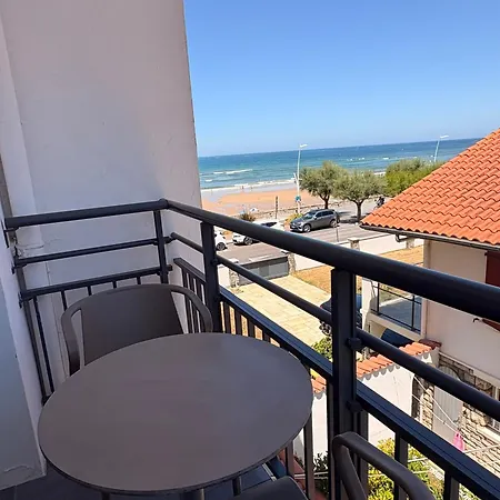 فندق Valencia أُنْداي