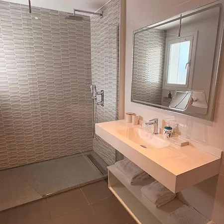 Valencia 3*