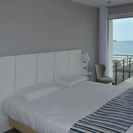 Valencia Hotel 3*