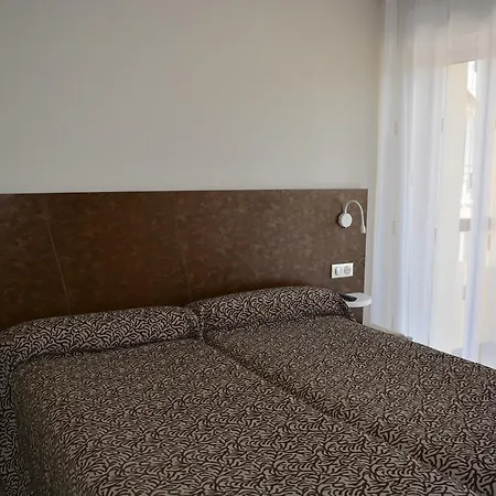 Valencia Hotel 3*